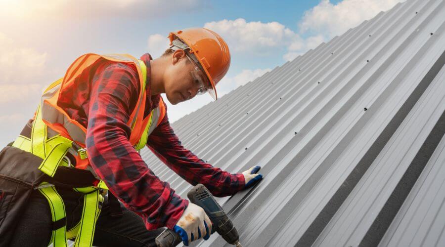 Professional residential roofers in Leadore, ID
